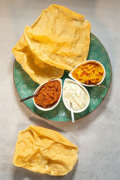 Papadum dips met 3 Indiase basissauzen | Ohmydish