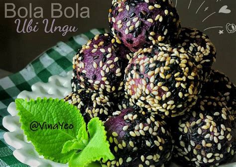 Resep Bola2 Ubi Ungu Isi Kelapa Parut Gula Merah 🍃 Oleh Vinay89 Cookpad