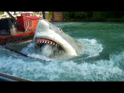 The Jaws ride at universal studios made me realize I have ...