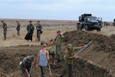 Реактивная система залпового огня БМ-21 "Град" Вооруженных сил Украины ...