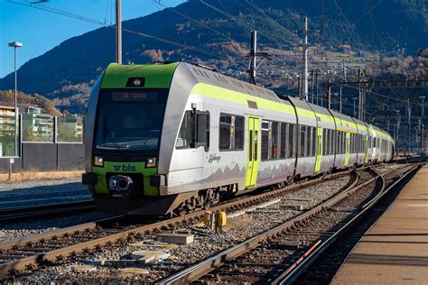 TRIEBZUG BLS BOMBARDIER RABe 535 112 LÖTSCHBERGER Flickr