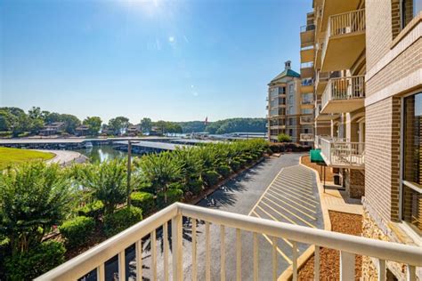 Resort Lodging On Pickwick Lake Grand Harbor Marina