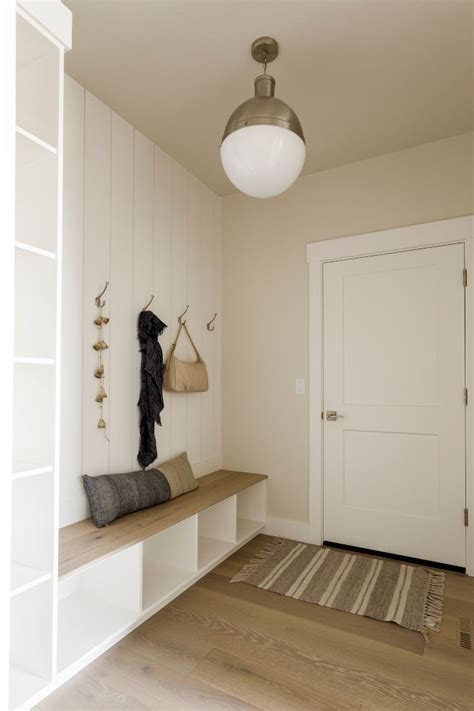 Mudroom Paint Color Walls Are Sherwin Williams Egret White And Cabinets