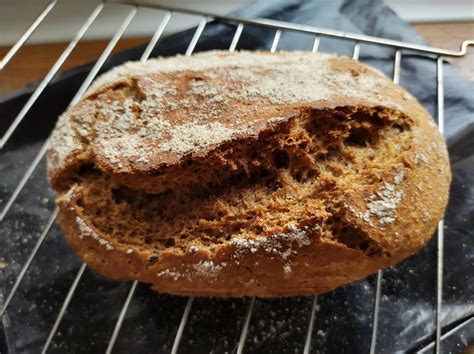 Dinkelvollkornbrot Ohne Hefe Und Ohne Sauerteig Mit Selbstgemachten