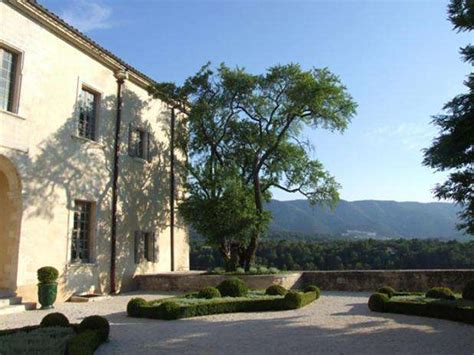 Maison De La Truffe Et Du Vin Du Luberon Epicerie Fine Ménerbes 84560