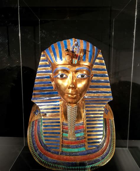 "Tutankhamon/Viaggio verso l'eternità", la città di Napoli al cospetto