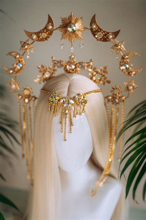 Pin By Lgrant On Headpiece Fantasy Jewelry Headpiece Jewelry Hair