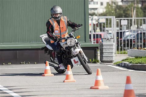 Passing Motorcycle Road Test Reviewmotors Co