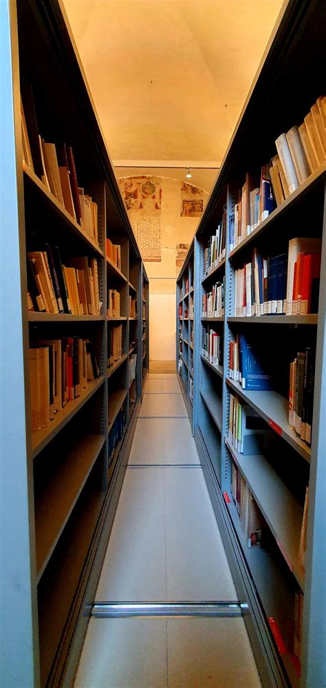 Venerdì riaprirà al MANU la biblioteca della Direzione regionale musei