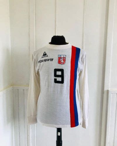 Olympique Lyonnais Kits