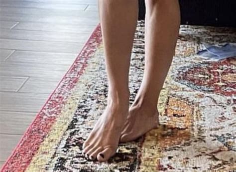 Marina Shafir Rwrestlefeettwo