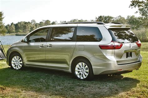 Used 2016 Toyota Sienna For Sale Pricing Features Edmunds