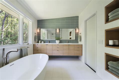 Bath, Bathroom, Mid-Century Modern House in Lincoln : Fresh Palace