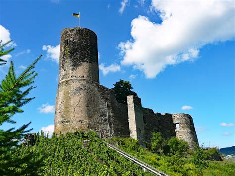 Bernkastel,castle,landshut,mosel,sachsen - free image from needpix.com