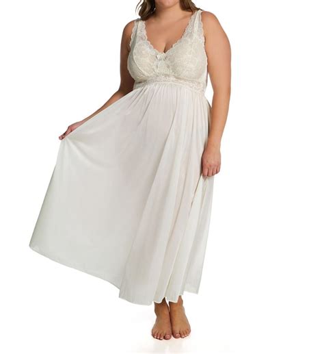 Shadowline Womens Plus Size Silhouette 53 Inch Sleeveless Long Gown