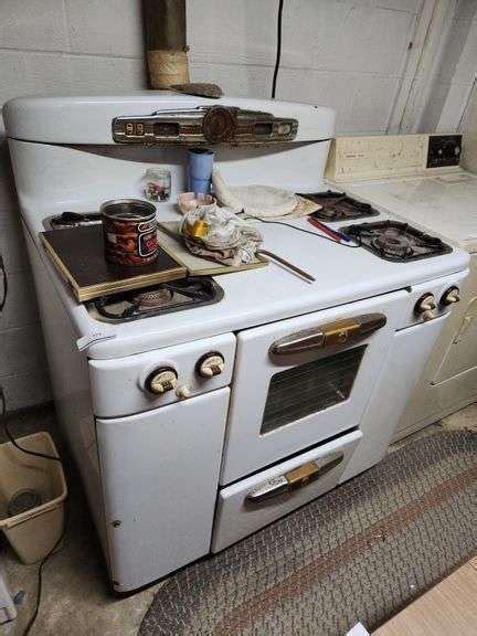 Tappan Deluxe Gas Stove Baer Auctioneers Realty Llc