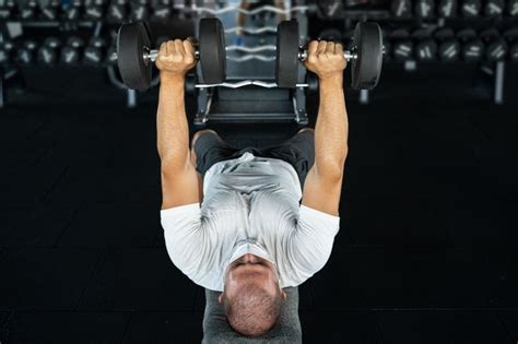 The 10 Best Bench Press Alternatives For A Stronger Chest