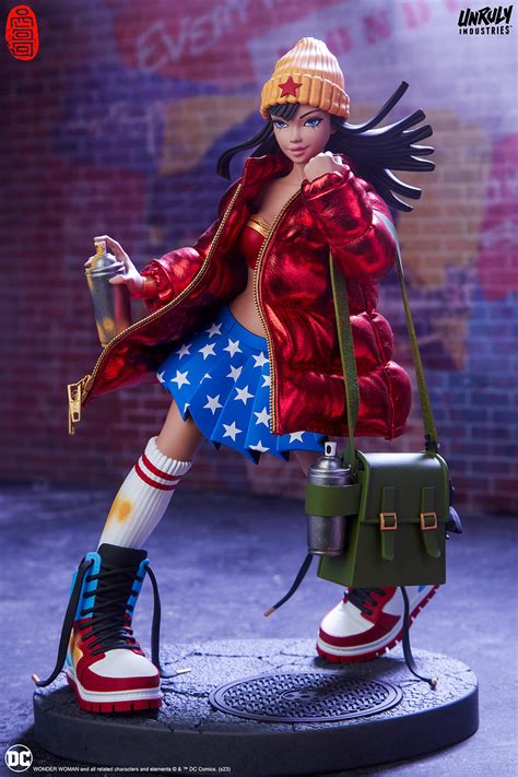 HYPE GIRL (WONDER WOMAN) – Maxicollector
