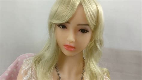 Ai Tech Emma Artificial Intelligence Realistic Looking Robot Talking