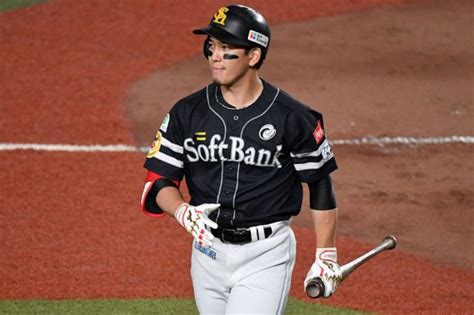 鷹に激震栗原が骨折で抹消、リチャードが再昇格 ロッテ荻野も離脱、24日の公示 ライブドアニュース