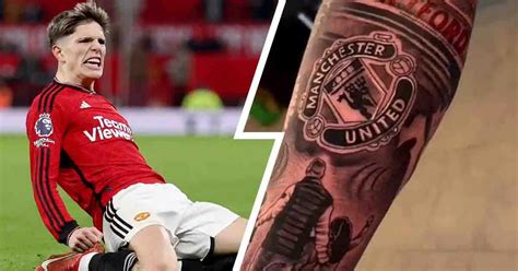 Two best pics as Garnacho pays ultimate homage to Man United with new ...