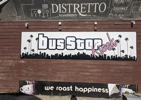 Larnaca (Cyprus) bus station looks like GTA Vice City : r/cyprus