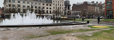 Piccadilly Gardens closes after people continue to gather in groups