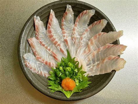 すずき（鱸）の刺身～魚の駅生地～ By 魚の駅生地 【クックパッド】 簡単おいしいみんなのレシピが394万品