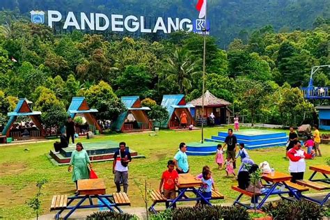 Saung Biru Pandeglang Tempat Wisata Alam Hits Favorit Anak Muda