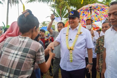 Ingatkan Kesejahteraan Masyarakat Menko Airlangga Dorong Desa Perkuat