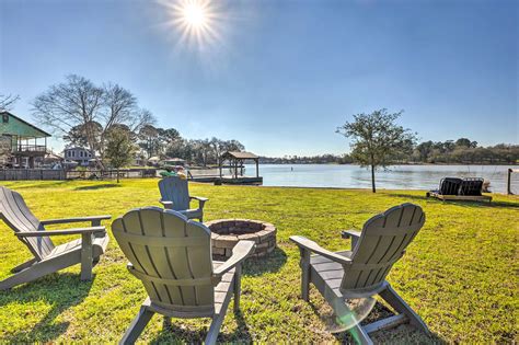 Cozy New Build Cabin Steps To Lake Conroe Home Rental In Willis