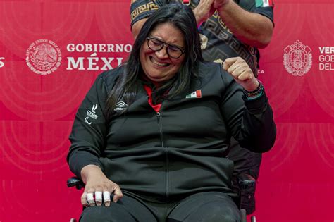 Gilda Cota luce con medalla de oro récord continental y mundial en