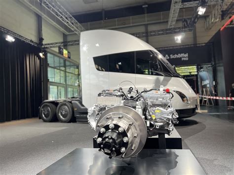 Tesla Semi To Make Its European Debut At Iaa Transportation 2024 In