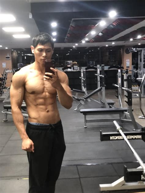 [19] - [24] Fitness Transformation : r/GlowUps