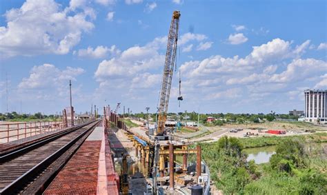 Nuevo Puente Ferroviario Nuevo Laredolaredo Avanza En Su Construcción