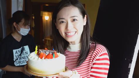 “まいんちゃん”福原遥、22歳の誕生日サプライズに大感激！cmでキュートな美声も披露 「ゆうパック」新cm Youtube