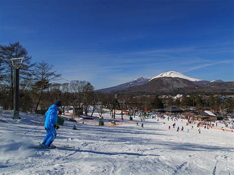 初すべり【新宿発着cタイム】朝発日帰り 軽井沢プリンスホテルスキー場【滞在約6時間30分】 新宿関東発軽井沢プリンスホテルスキー場への