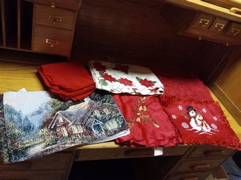 Holiday Table Linens