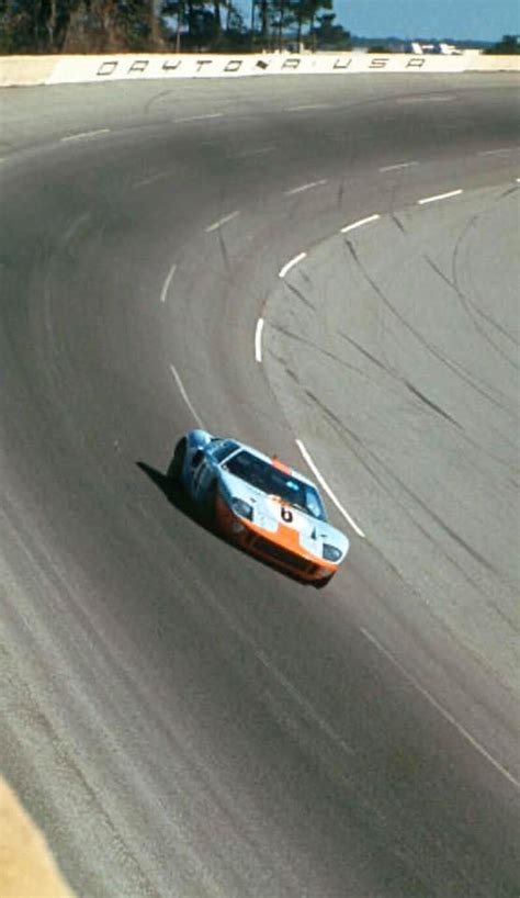 Ford GT40 @ Daytona | Ford gt40, Gt40, Sports car