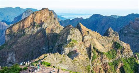 Best Way To Hike Pico Do Arieiro To Pico Ruivo Pr Madeiras