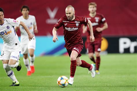 Iniesta Extends Stay With Japans Kobe For 2 More Years FMT