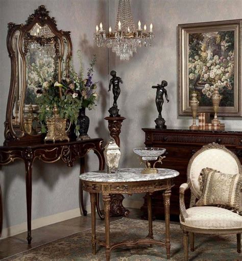 Antiques In Style Table Decor Living Room Living Room Decor Country