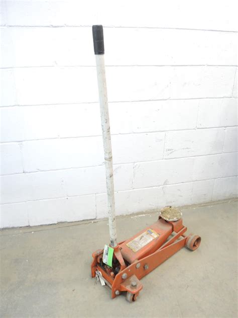 Central Hydraulics Ton Floor Jack Property Room