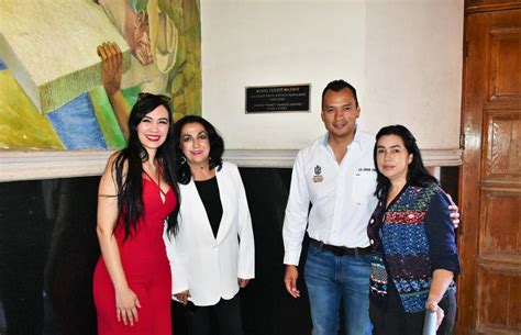 DEVELAN PLACA EN HONOR AL ARTISTA VÍCTOR MANUEL MEME MÁRQUEZ