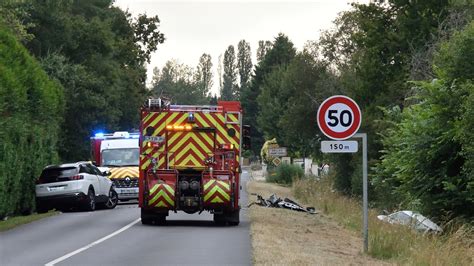 Selles Saint Denis Une Personne D C D E Et Deux Bless S Dans Un Choc