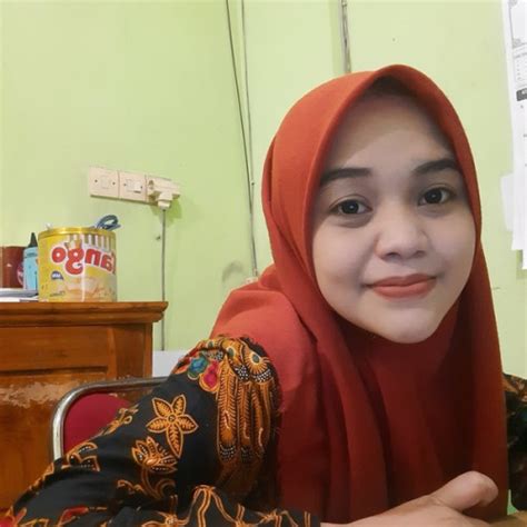 Nurfiqi Guru Fisika 50000 Rp Jam