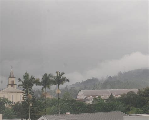 Inmet Emite Alerta De Tempestade Intensa Em Boa Parte Do País Atenção