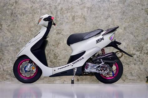 Honda Dio 3 AF34 AF35 Scooter