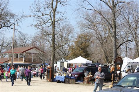 The Cabin Countess Wisconsin S Largest Outdoor Flea Market