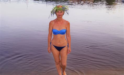 With Wreath From Water Nude Pics XHamster